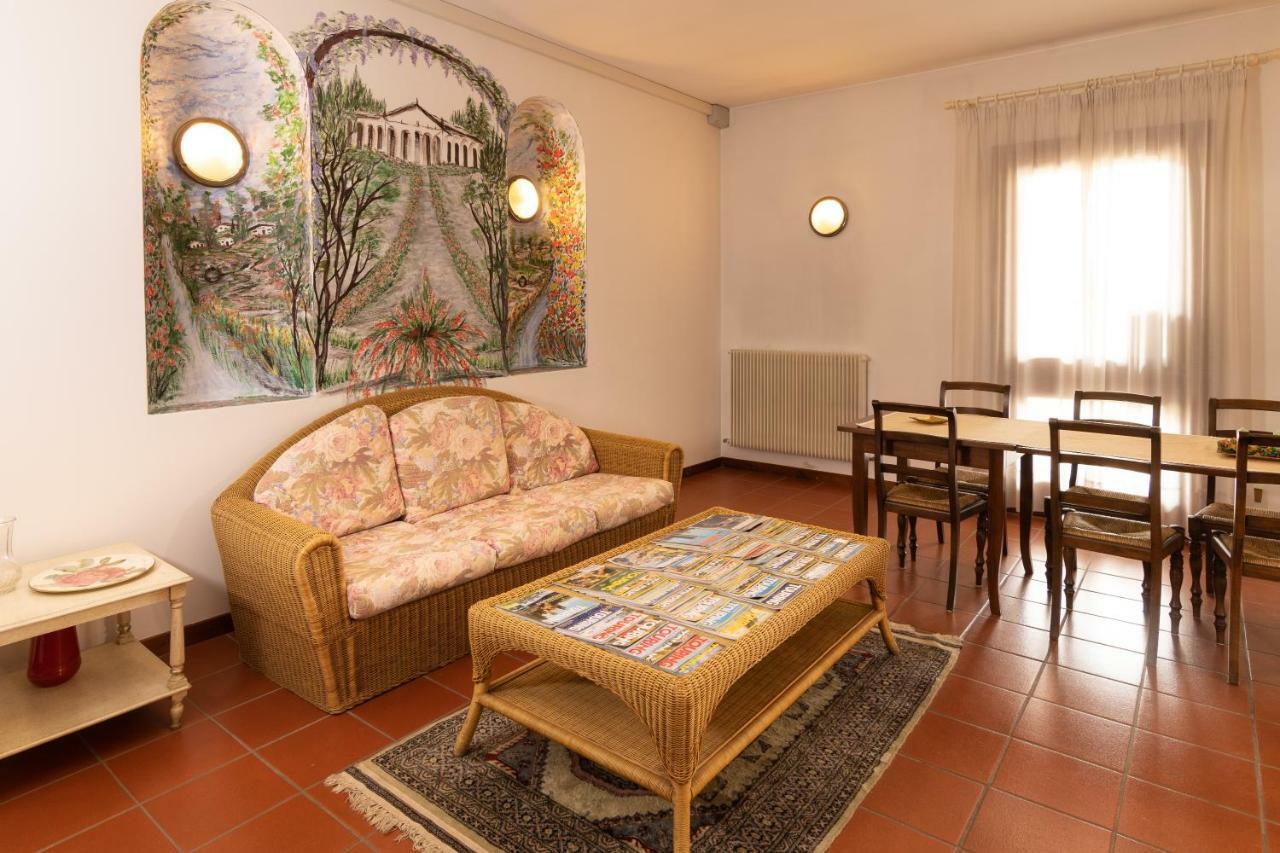 Residence Le Barchesse Casavagra Esterno foto